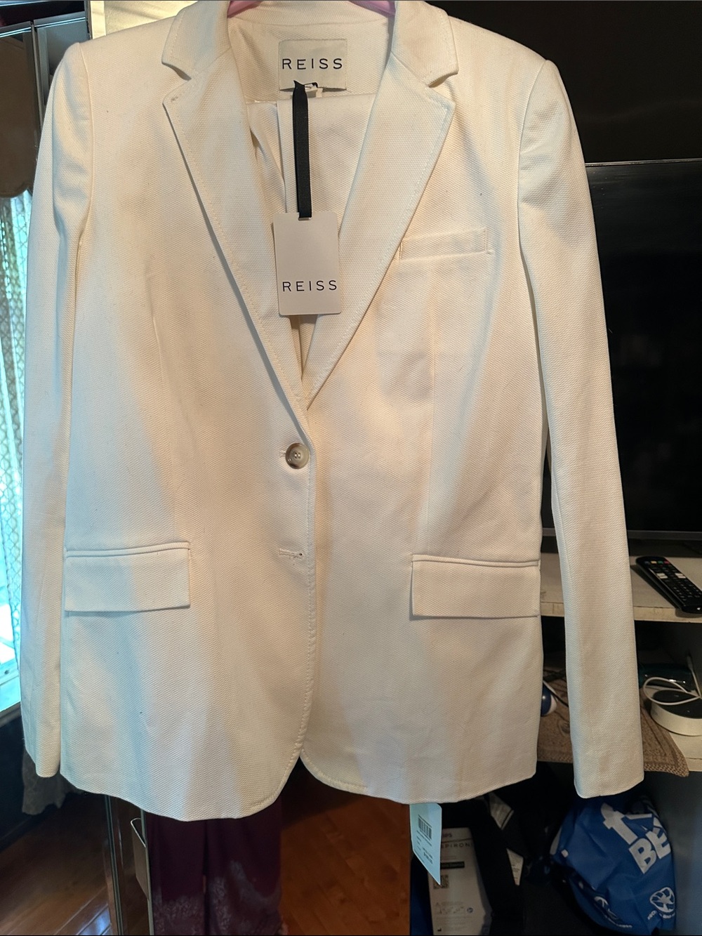Reiss Suit White Single-Button Tailored Blazer & Capri Pant